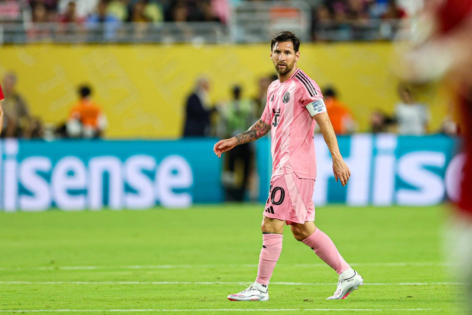 开云体育入口转折点！波尔图再遭质疑，欧冠国际比赛日攻防权衡，媒体盛赞，资深球员宣示担当的简单介绍